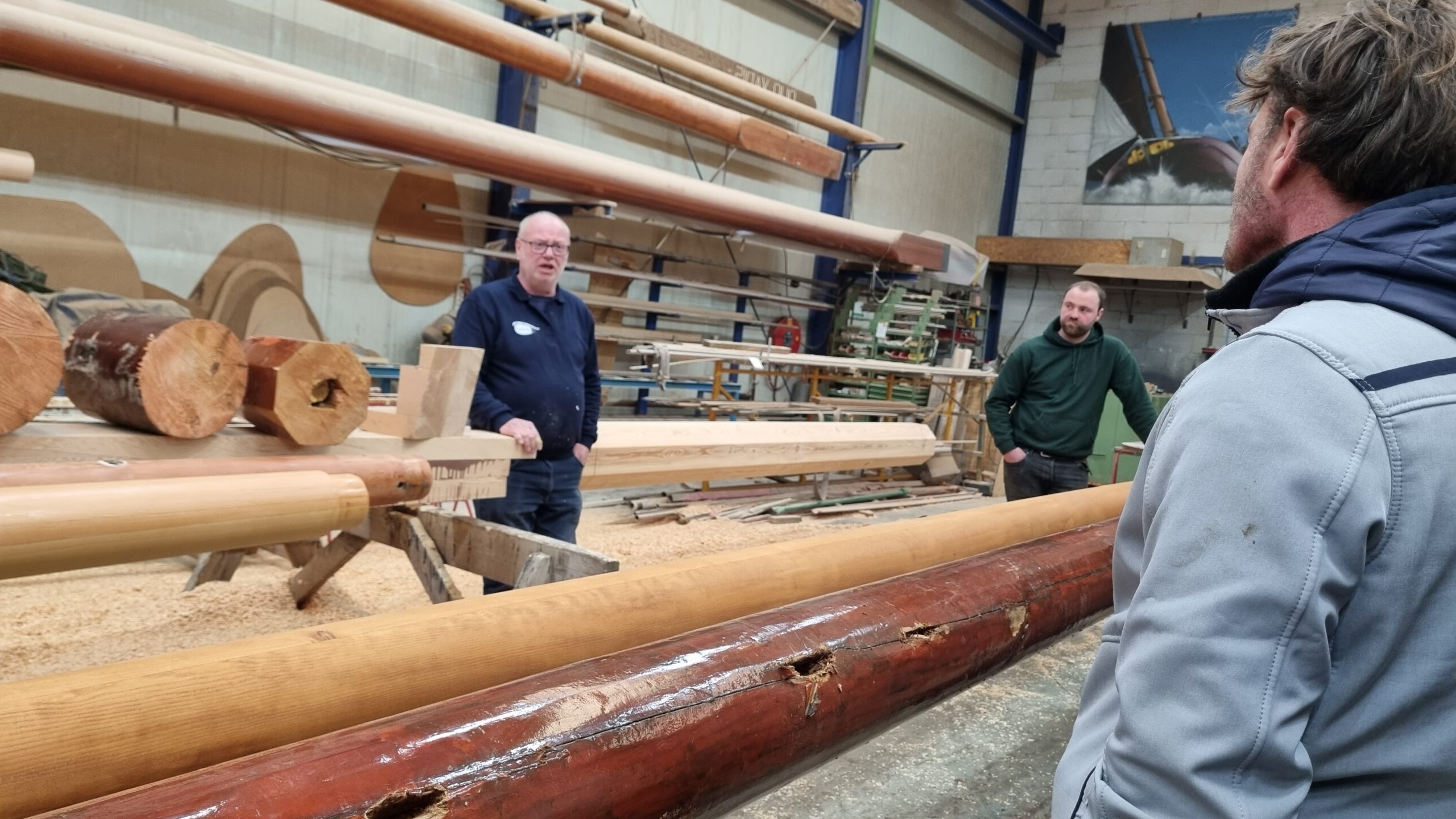Workshop für hölzerne Masten und andere Rundhölzer